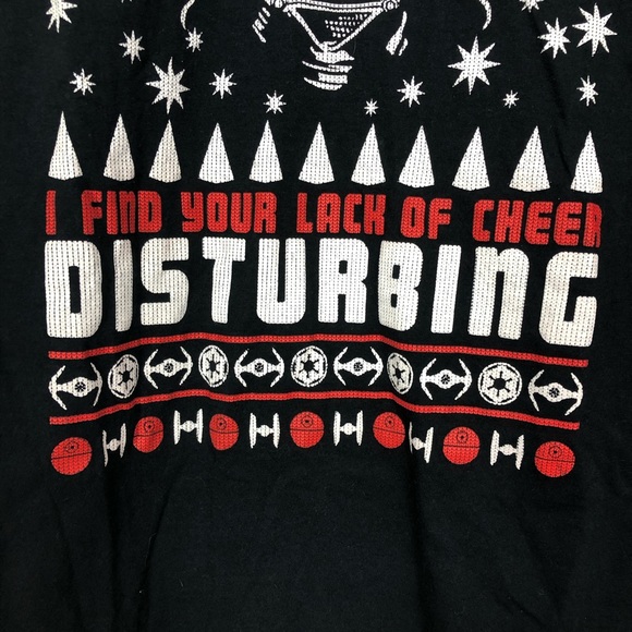 ✨Star Wars Holiday Short Sleeve Top✨ - Picture 4 of 7